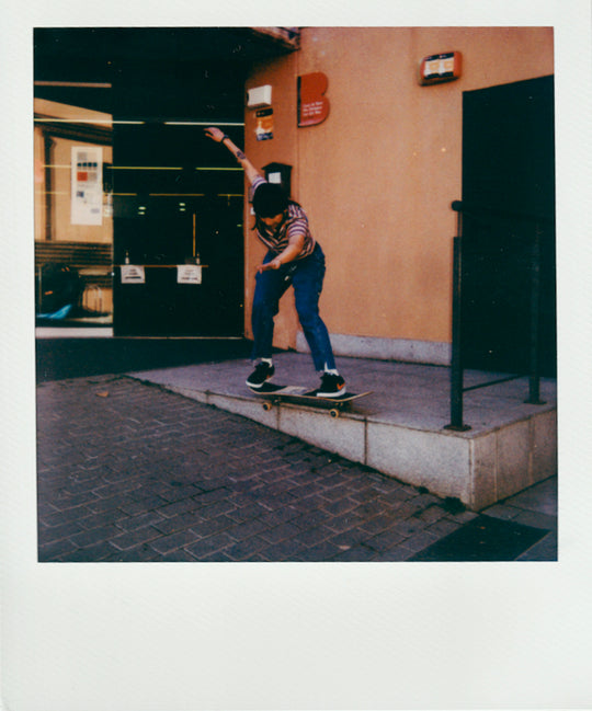NIKE SB DUNK X POLAROID HOSTED BY DOLORES MAG